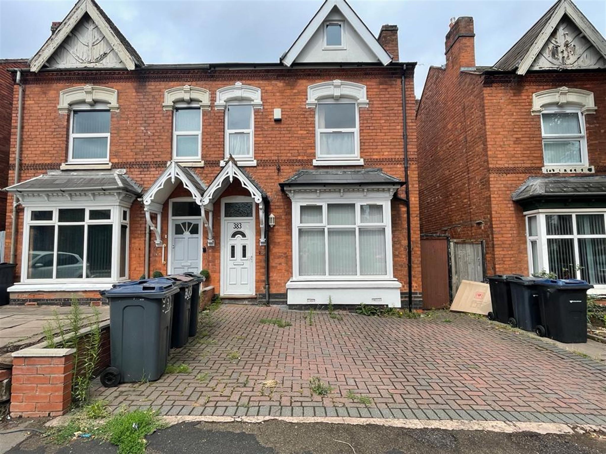 6 bed semidetached house for sale in City Road, Edgbaston, Birmingham