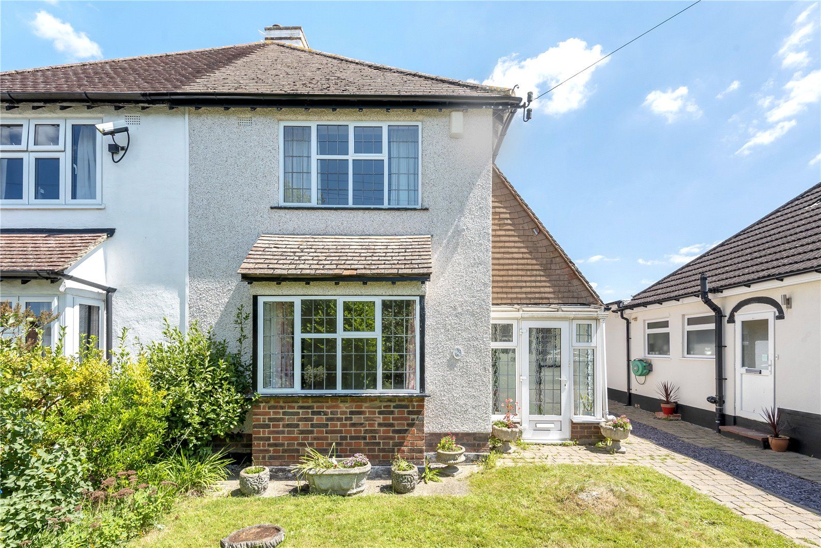 2 bed semidetached house for sale in Avenue, Coulsdon CR5 Zoopla