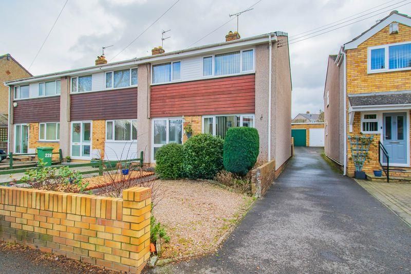 3 bed end terrace house for sale in Park Lane, Frampton Cotterell