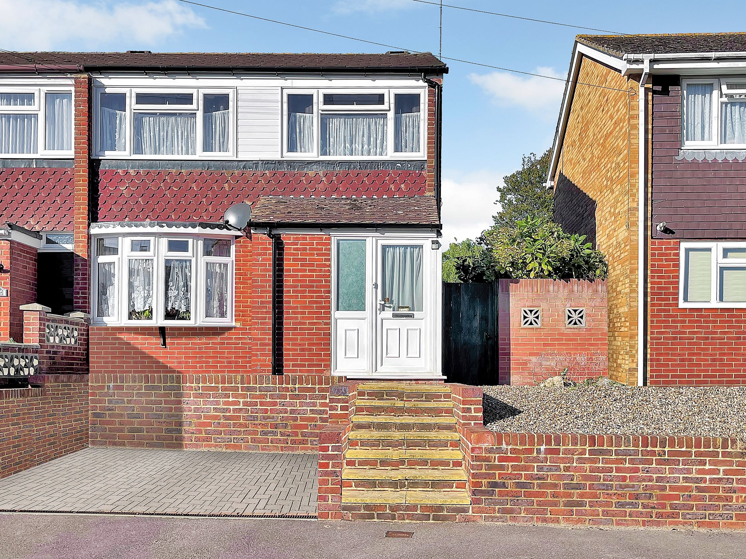 3 bed end terrace house for sale in Glebe Lane, Sittingbourne ME10 Zoopla