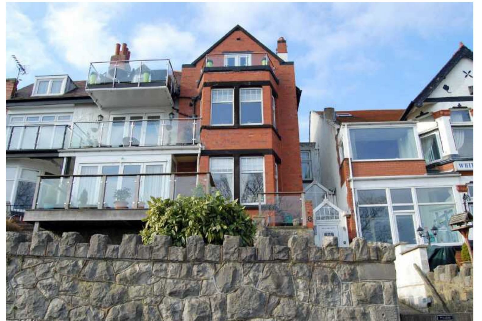 1 bed flat for sale in 49 Cayley Promenade, Colwyn Bay LL28 Zoopla