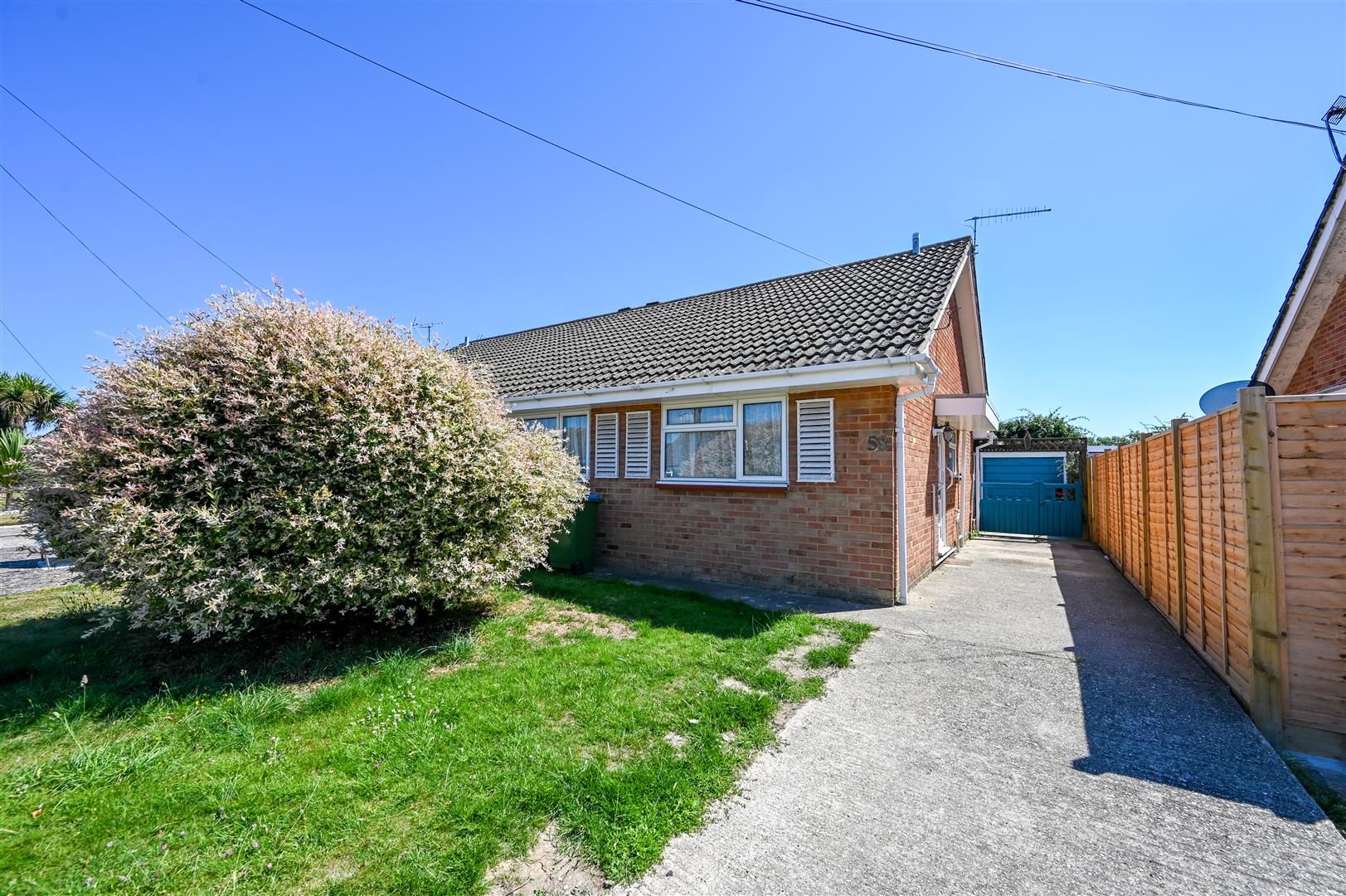 2 bed semidetached bungalow for sale in Stroud Green Drive, North Bersted, Bognor Regis PO21