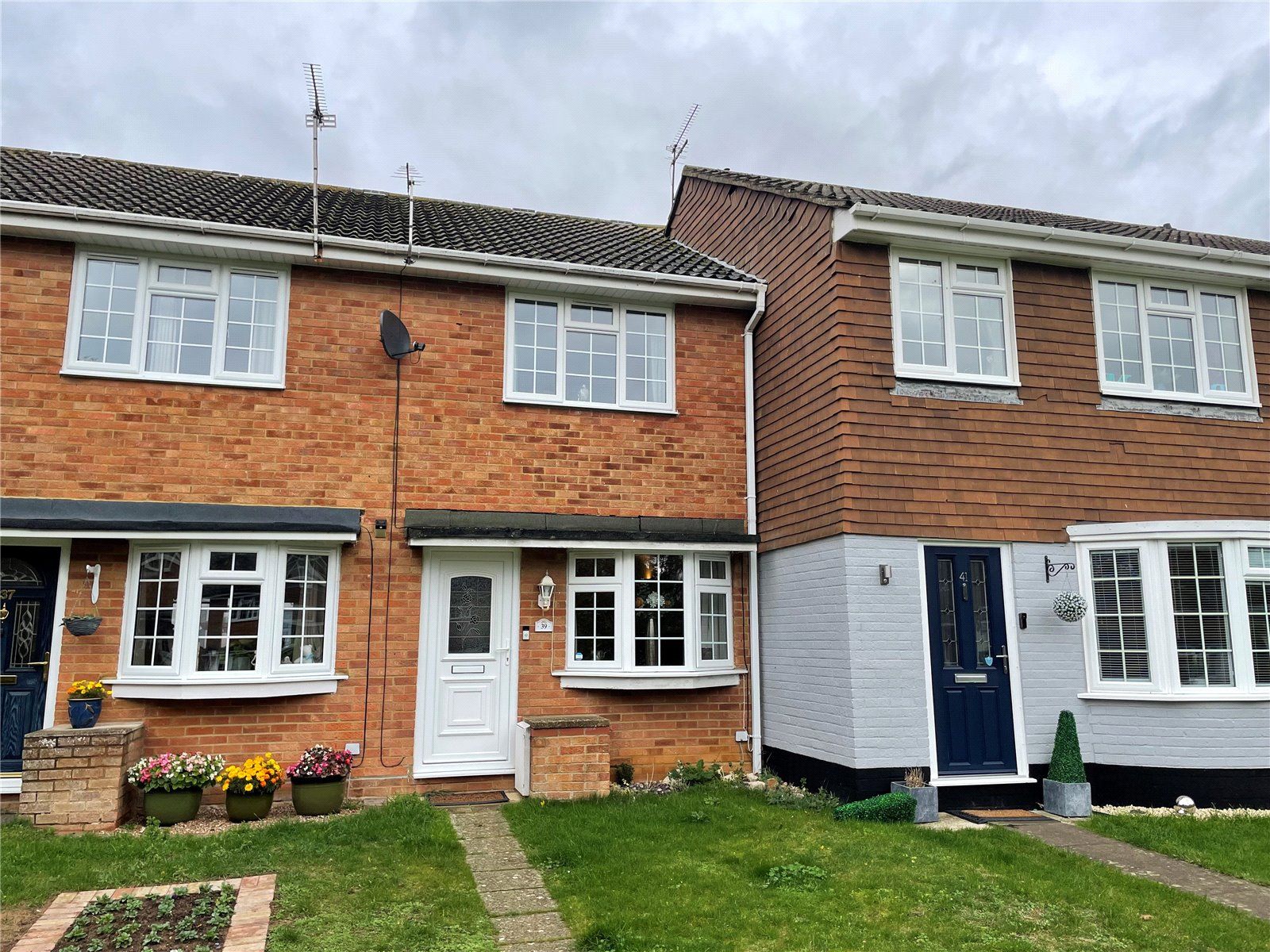 2 bed terraced house for sale in Redshaw Close, Buckingham