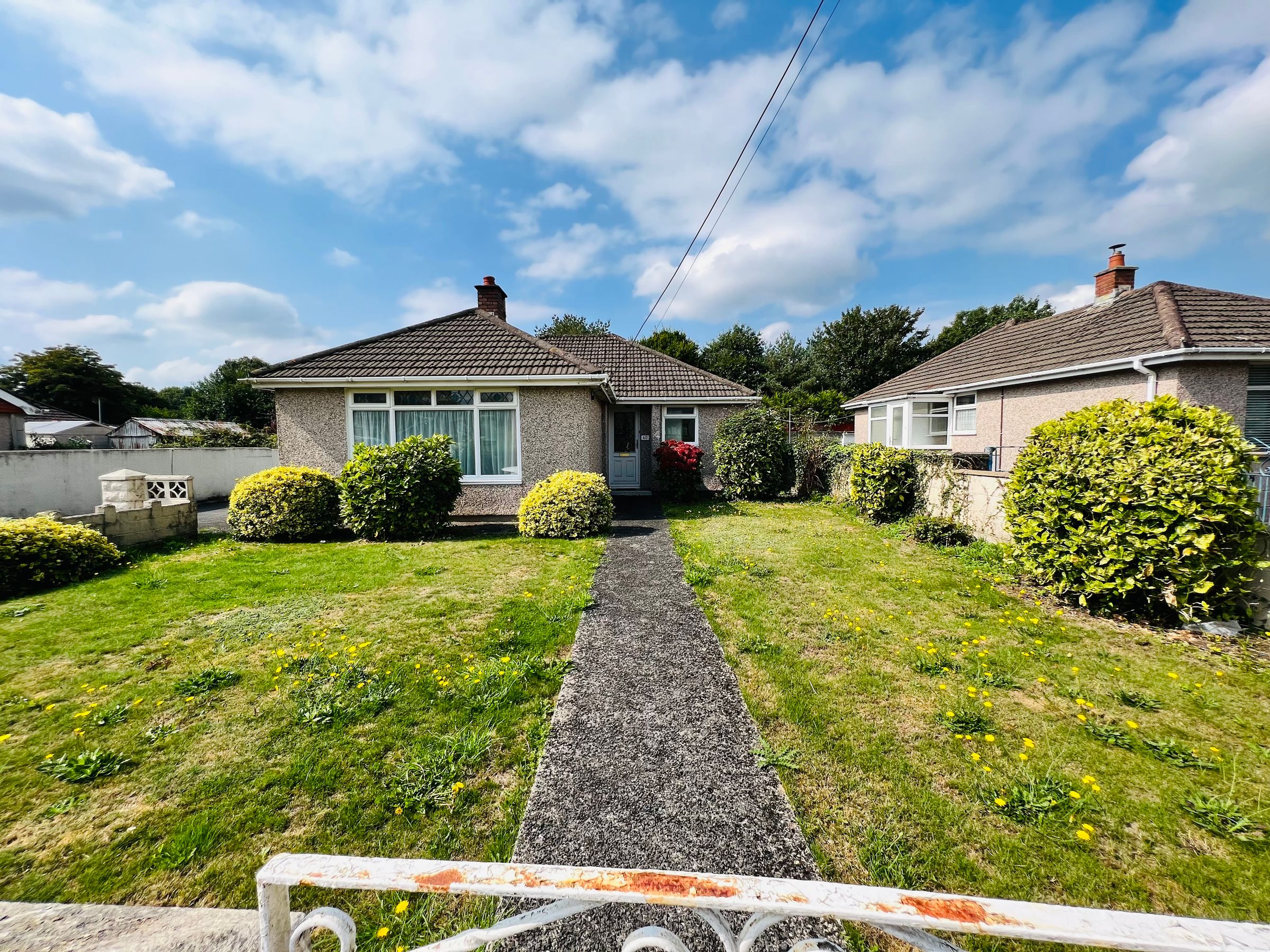 3 bed detached bungalow for sale in Station Road, Llangennech SA14 Zoopla