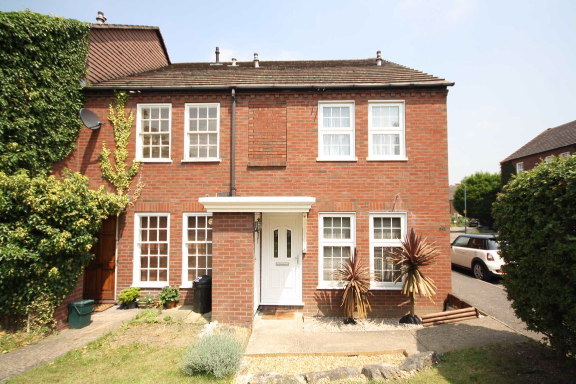 1 bed property to rent in Meadway, Twickenham TW2 Zoopla