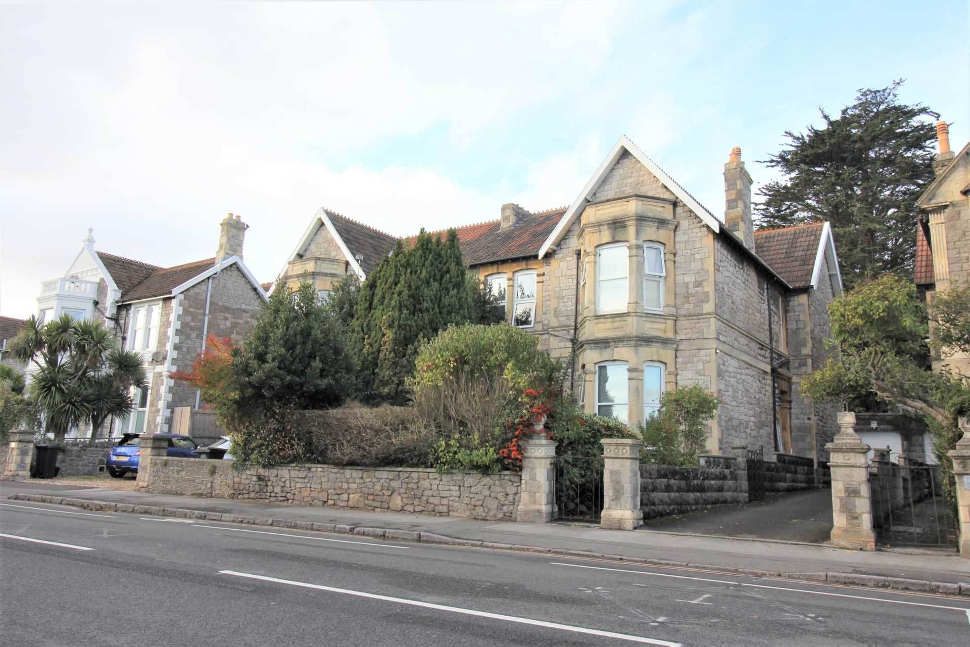 7 bed semidetached house for sale in Milton Road, WestonSuperMare