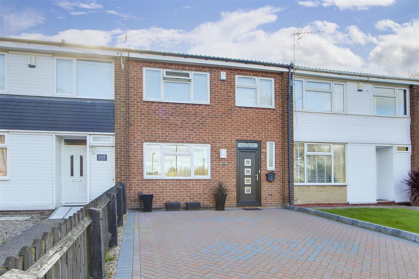 3 bed terraced house for sale in Deptford Crescent, Highbury Vale