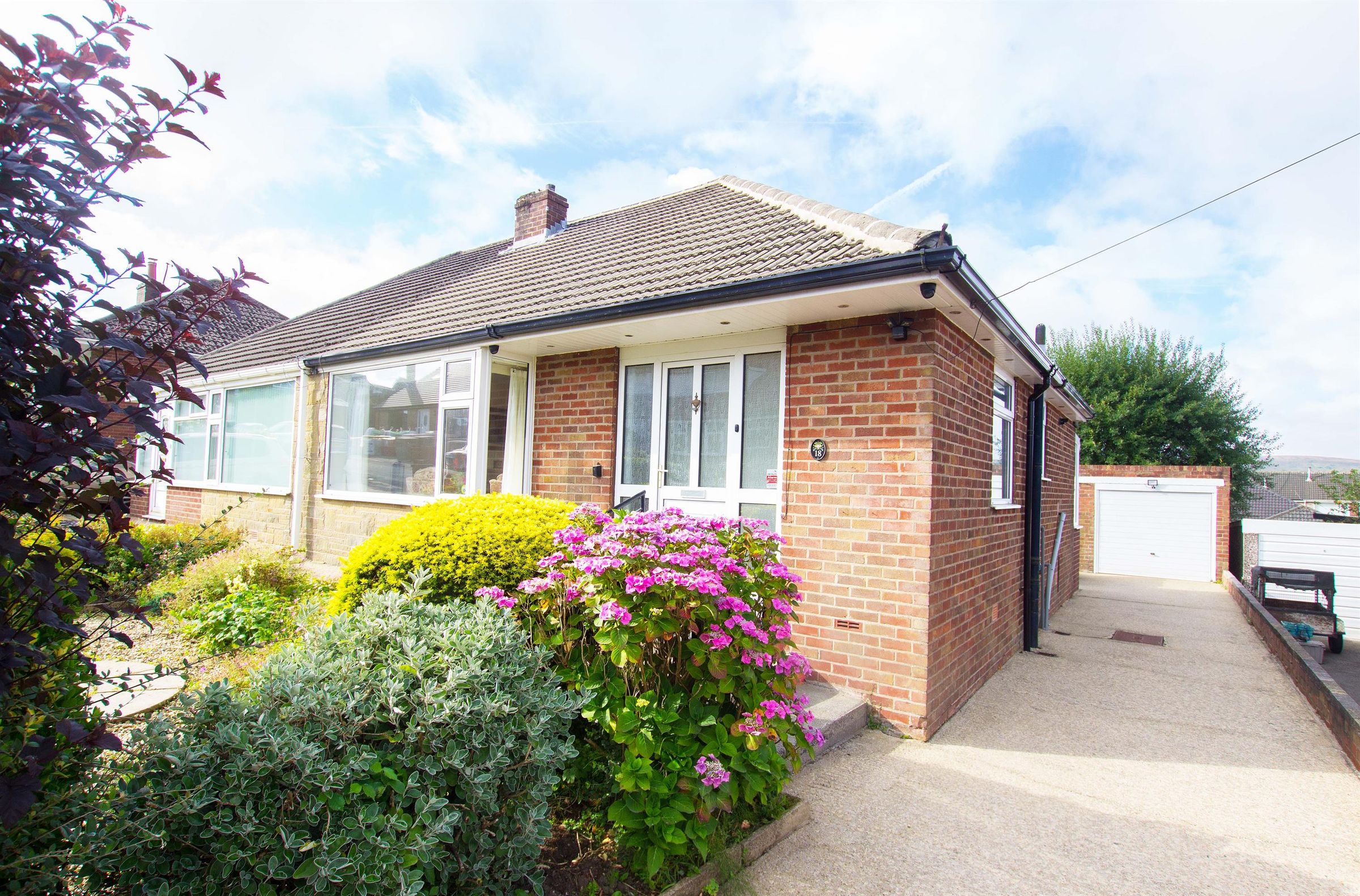 2 bed bungalow for sale in Thirlmere Drive, Darwen BB3 Zoopla