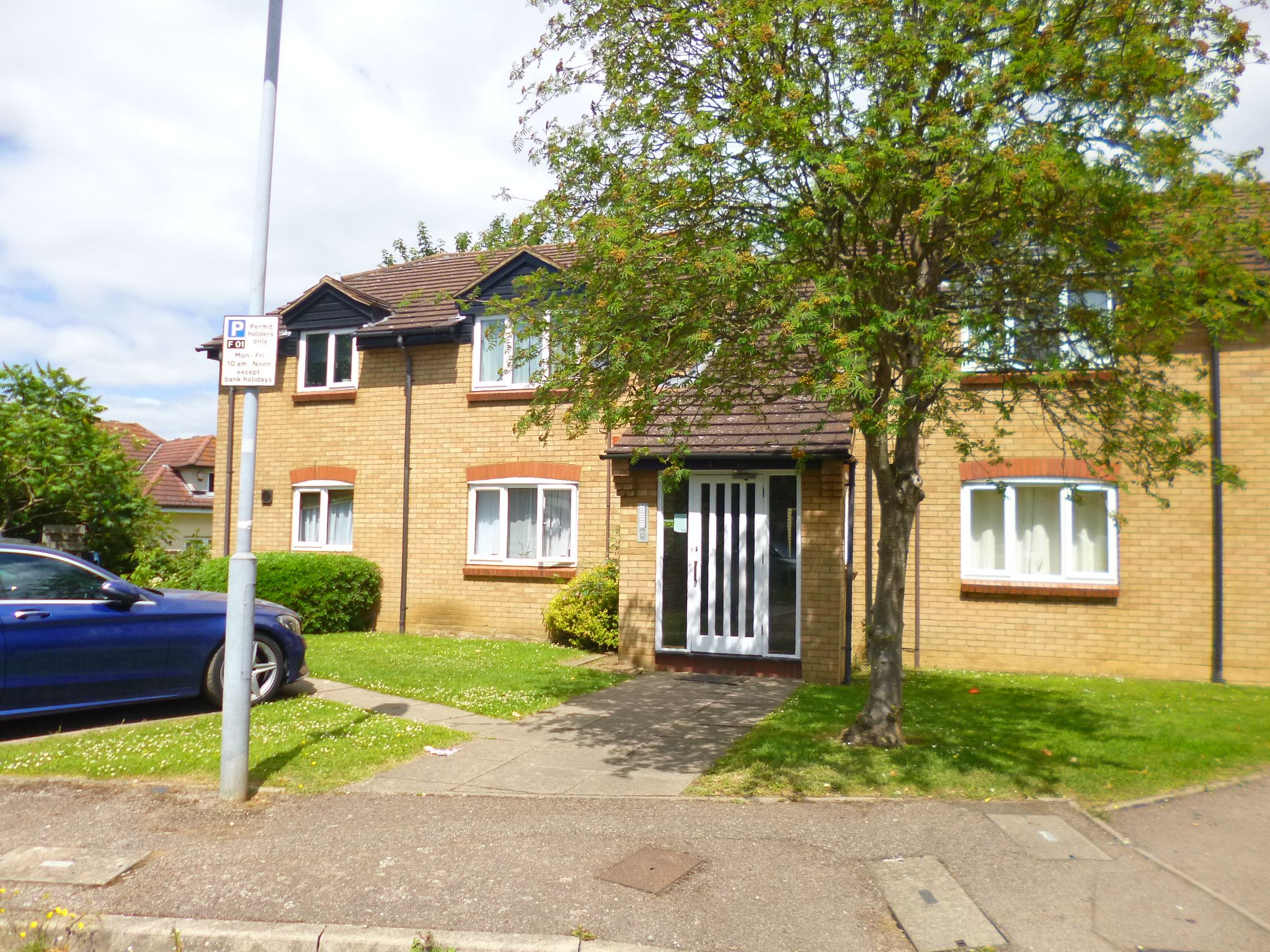 Studio for sale in Nash Close, Welham Green, Herts AL9 Zoopla