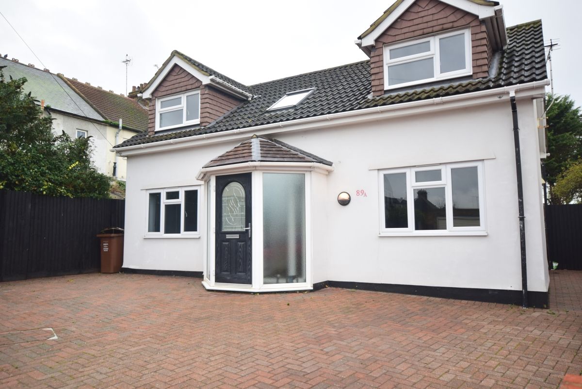 3 bed property to rent in Toronto Road, Gillingham ME7 Zoopla