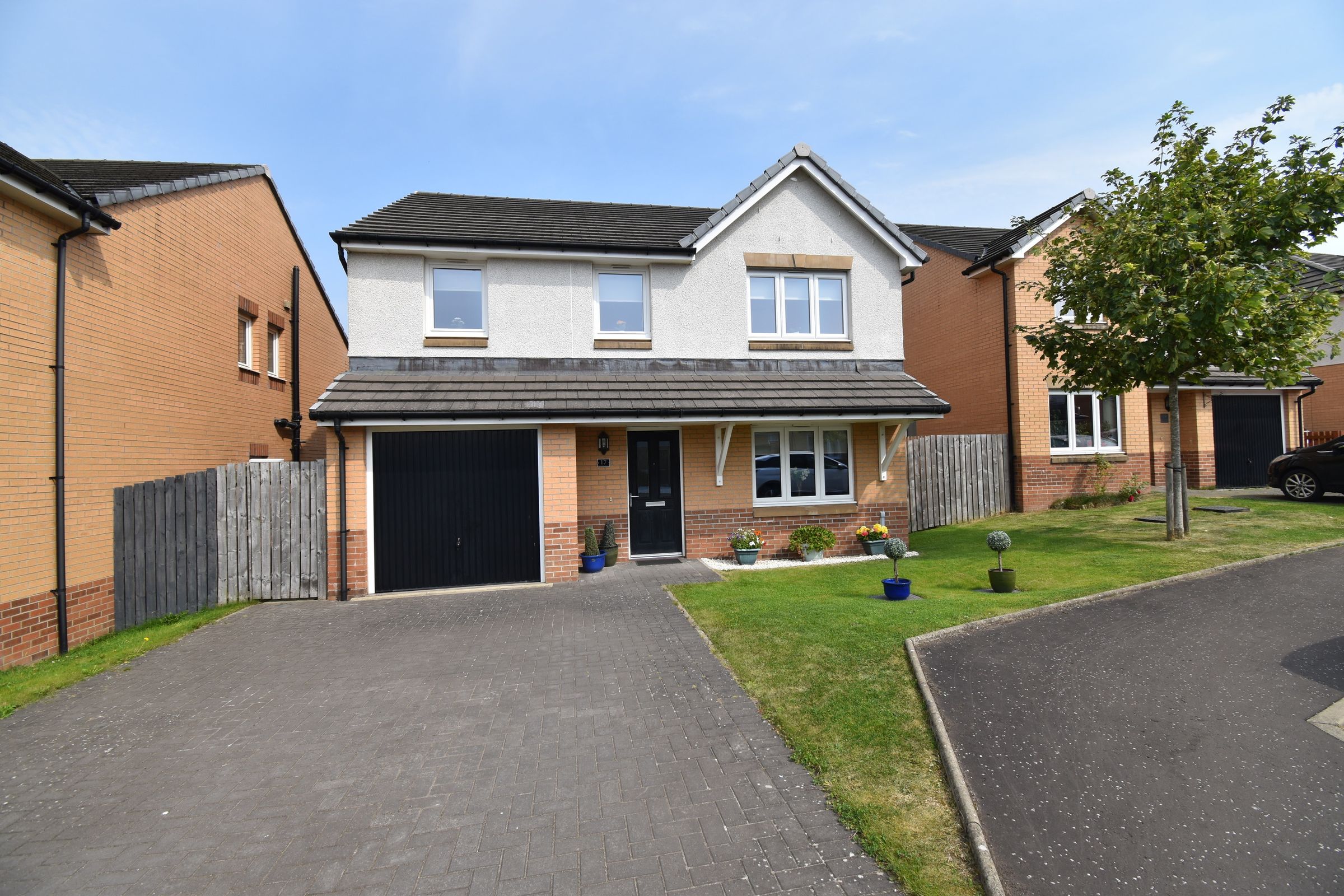 4 bed detached house for sale in Bolerno Avenue,