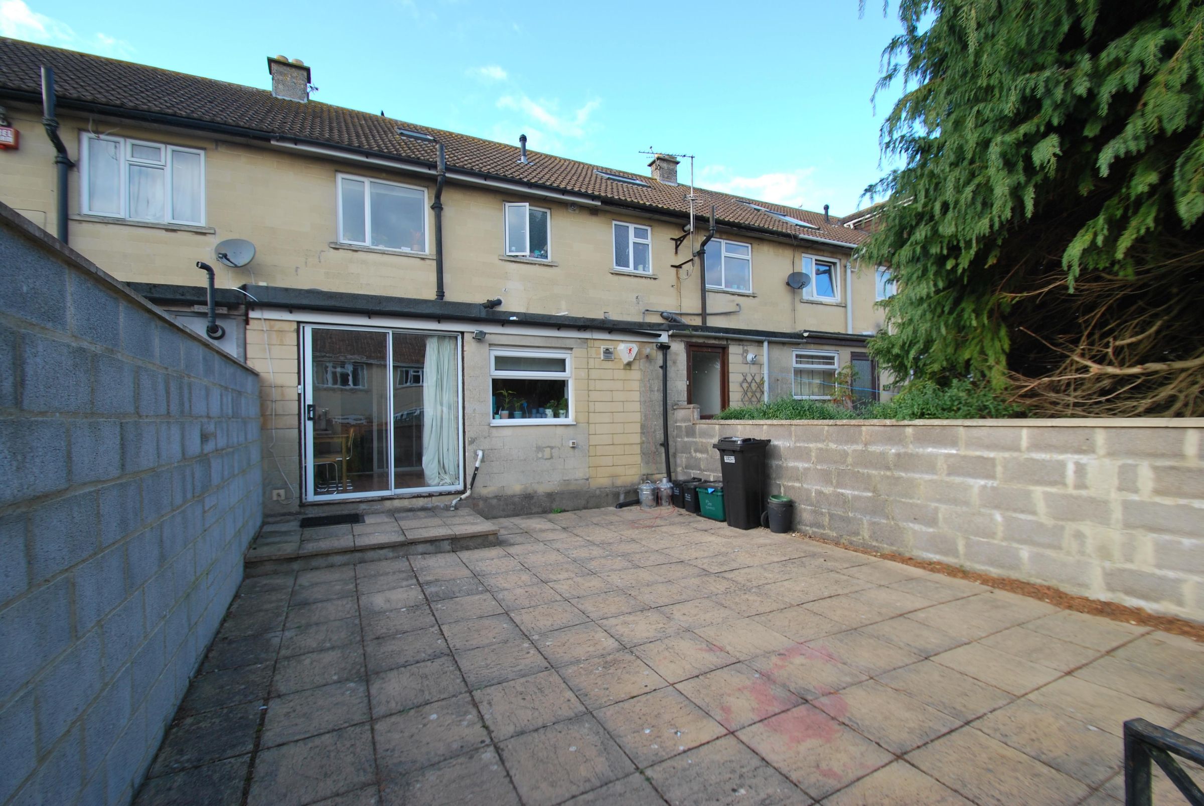 3 bed property to rent in Upper Bloomfield Road, Odd Down, Bath BA2