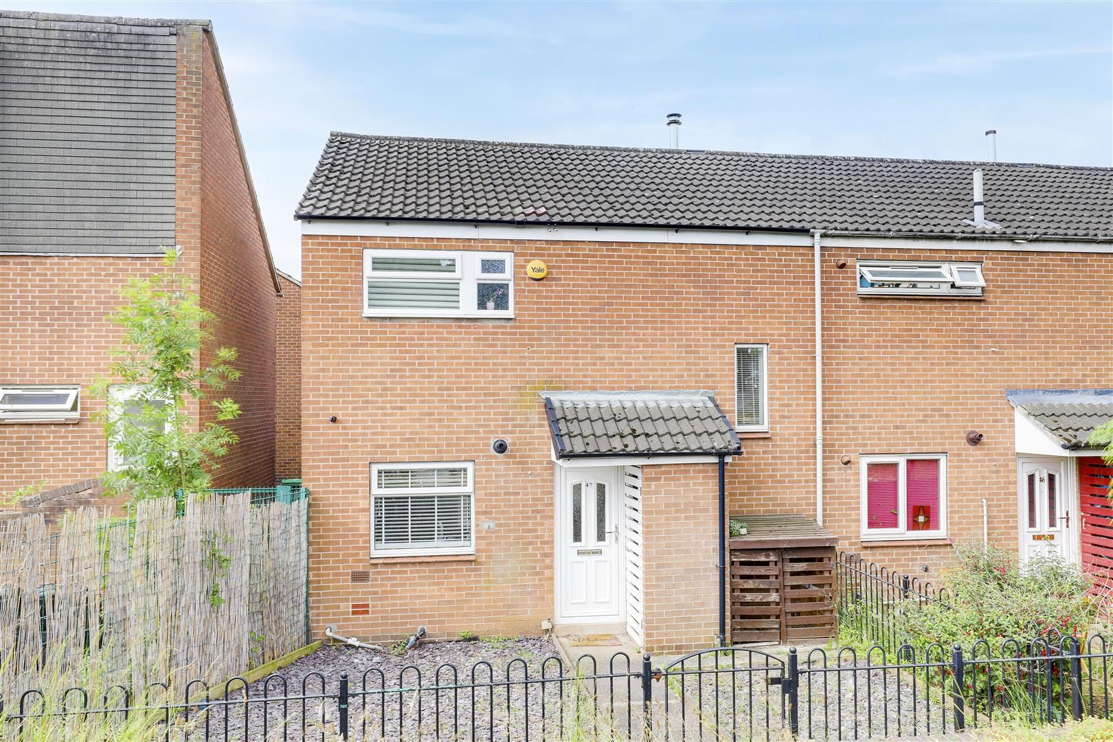 3 bed end terrace house for sale in Spindle Gardens, Bulwell