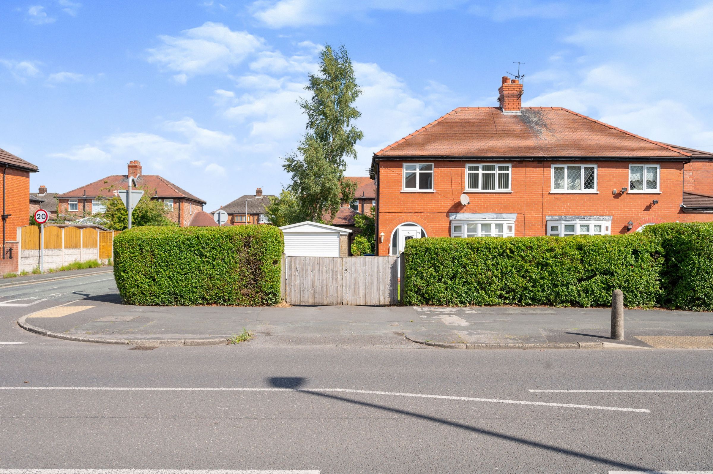 3 bed semidetached house for sale in Liverpool Road, Great Sankey