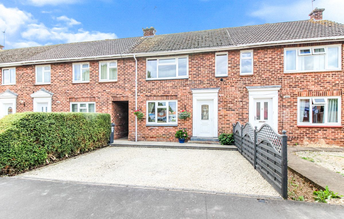 2 bed terraced house for sale in Southway, Leamington Spa CV31 Zoopla