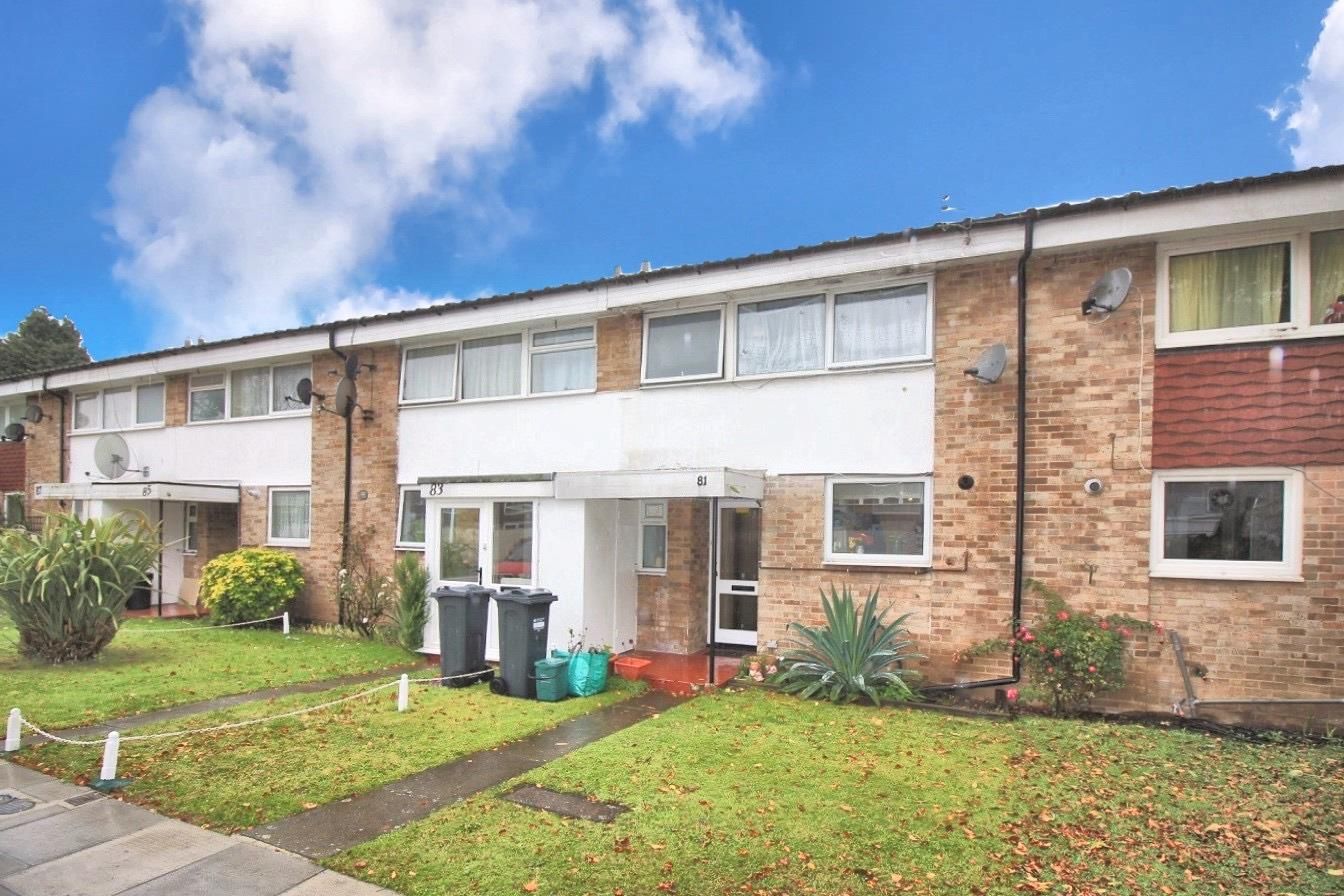 3 bed terraced house for sale in Wheatlands, Heston TW5 Zoopla