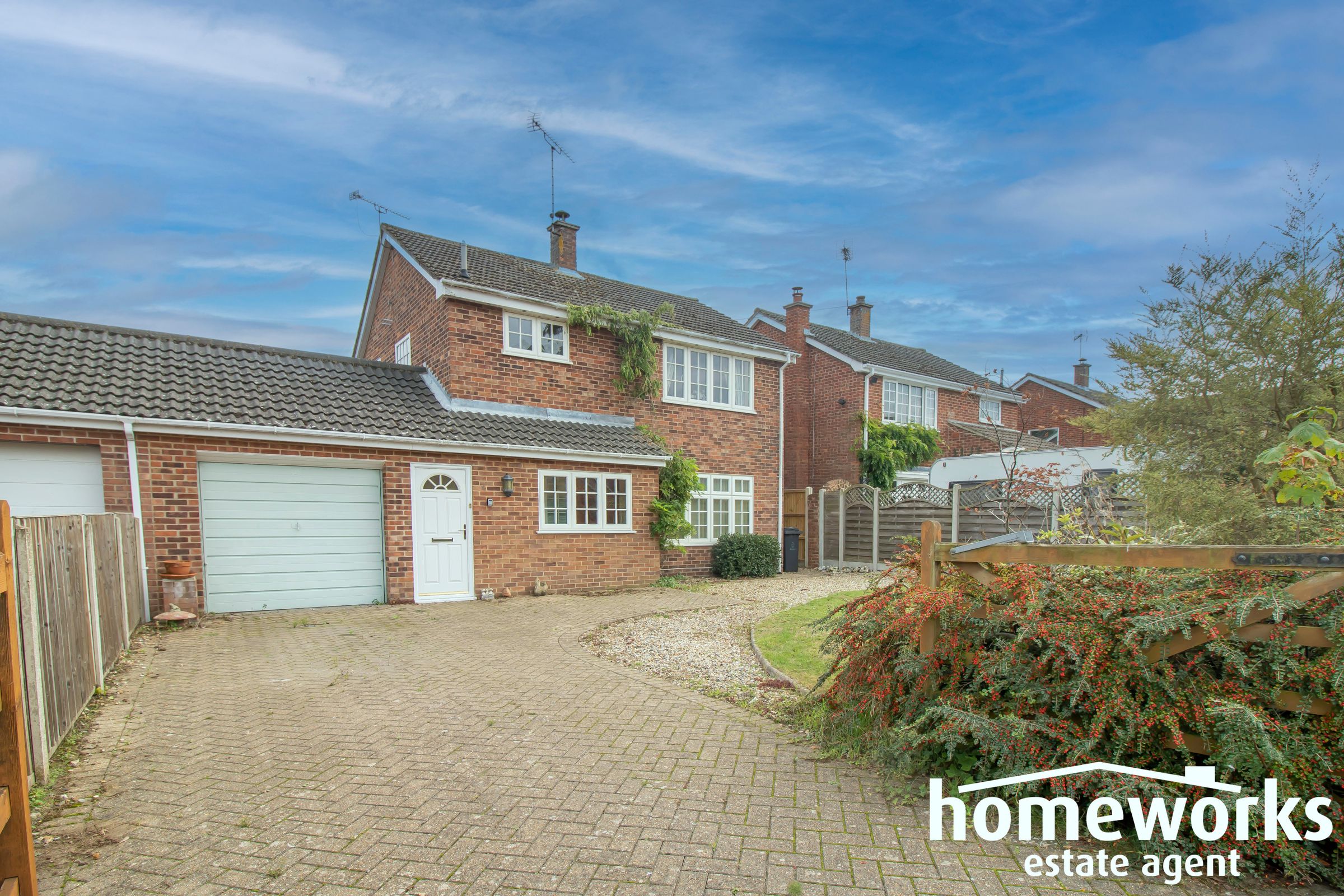 3 bed linkdetached house for sale in Wensum Drive, North Elmham NR20