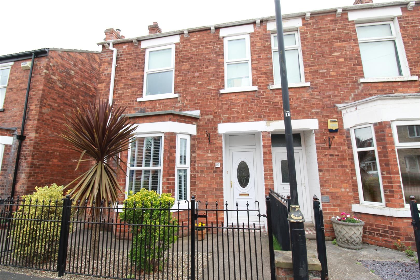 3 bed semidetached house for sale in Finkle Street, Cottingham HU16