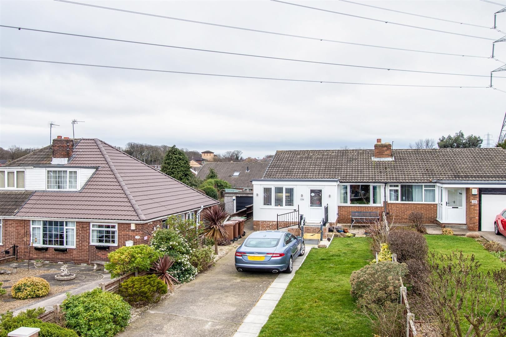 2 bed semidetached bungalow for sale in Clayton Rise, Outwood