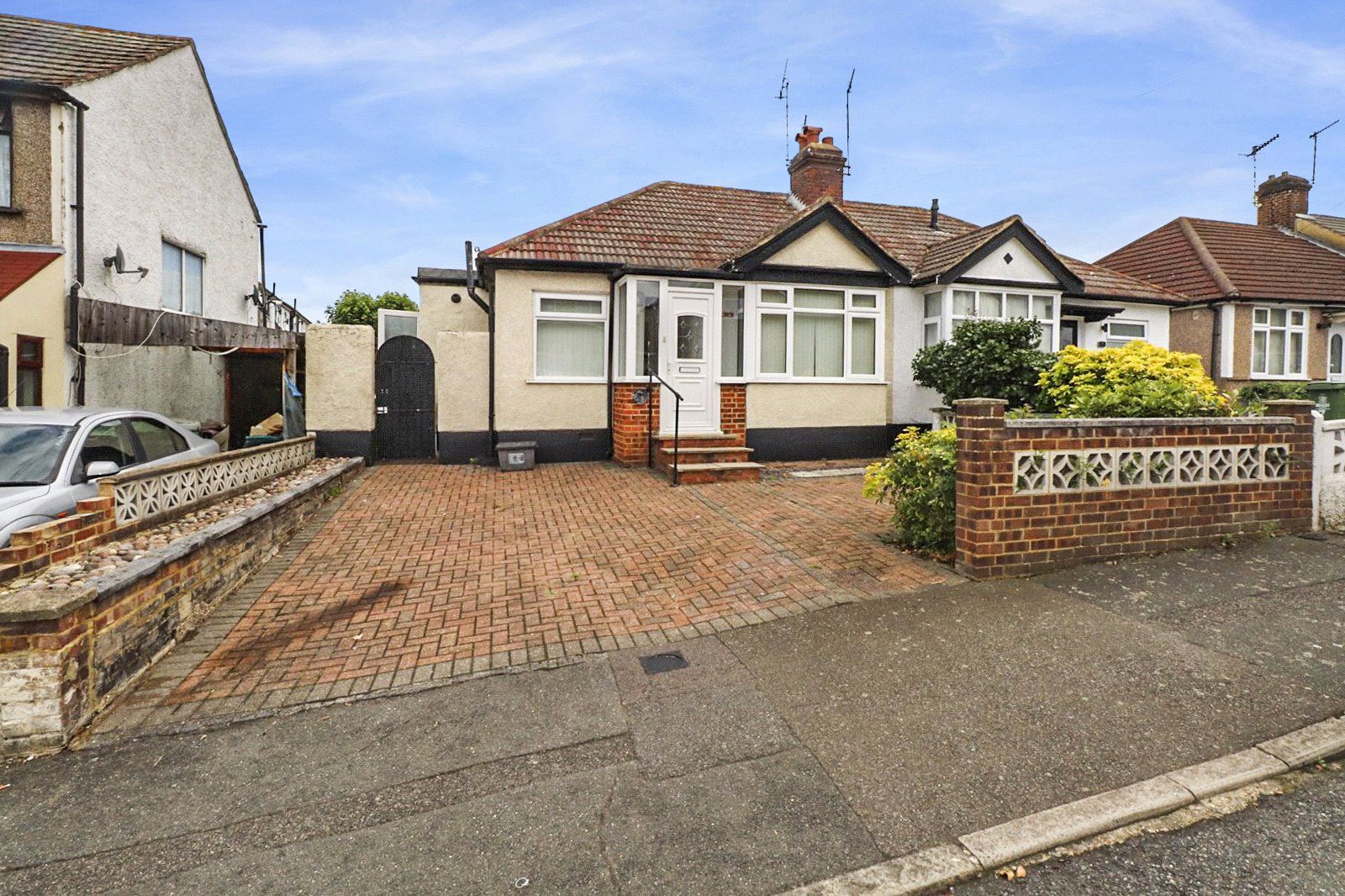 2 bed bungalow for sale in Kingswood Avenue, Belvedere, Kent DA17 Zoopla