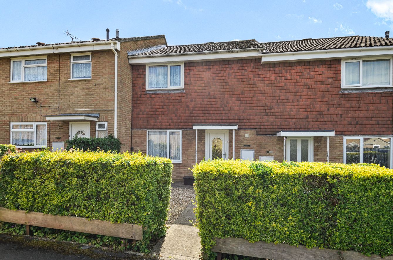 2 bed terraced house for sale in Crawford Close, Freshbrook, Swindon