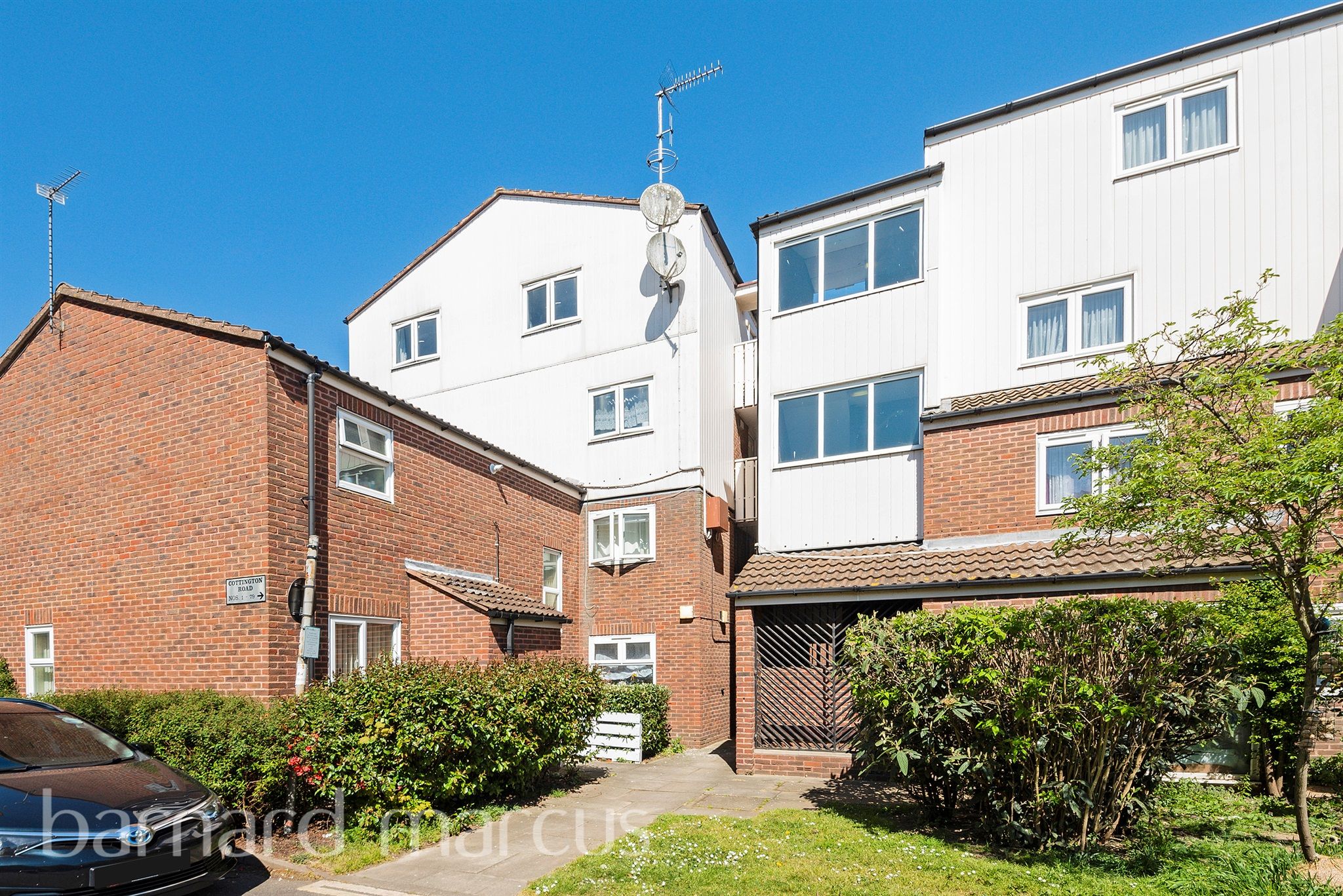 2 bed flat for sale in Cottington Road, Hanworth, Feltham TW13 Zoopla