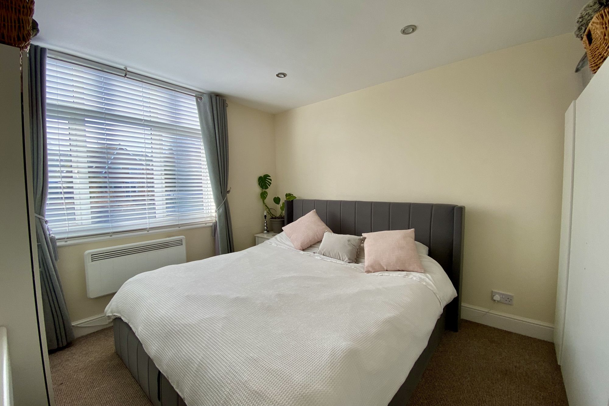 2 bed for sale in Framfield Way, Eastbourne, East Sussex