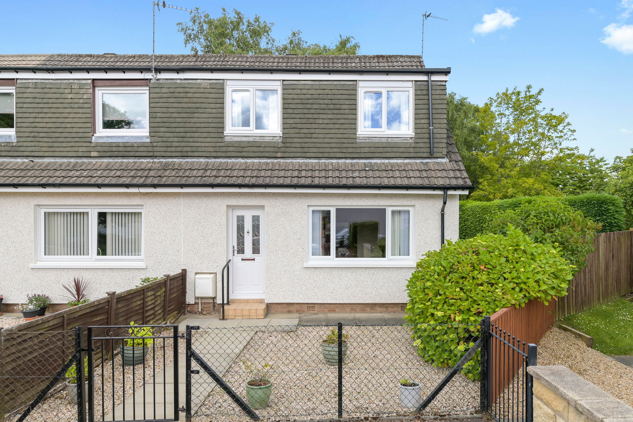 3 bed terraced house for sale in 99 Mavisbank, Loanhead EH20 Zoopla