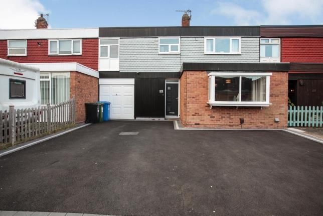 Clifton Avenue, Tamworth, Staffordshire, West Midlands B79  