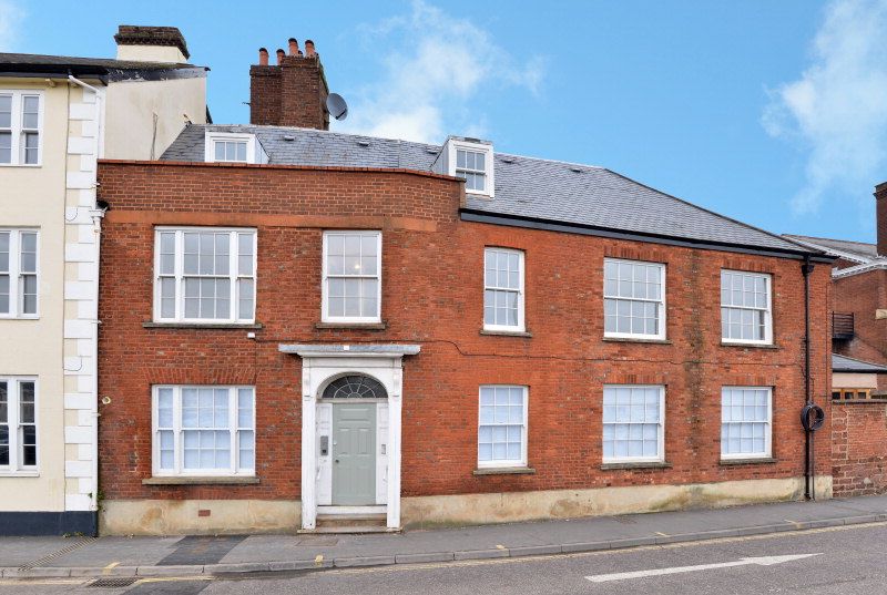 Magdalen Street, City Centre, Exeter EX2