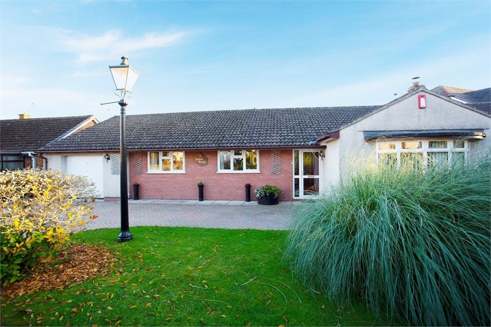 5 bed detached house for sale in Church Road, Undy, Caldicot