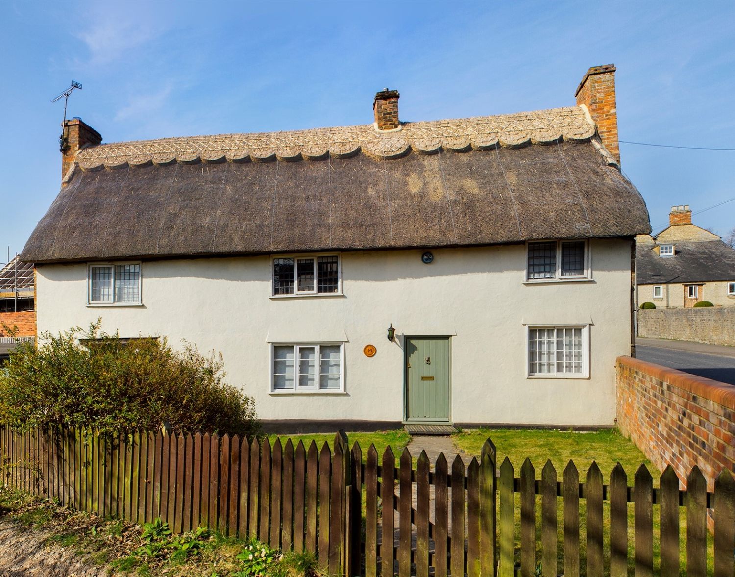 2 bed detached house for sale in West Street, Buckingham MK18 Zoopla