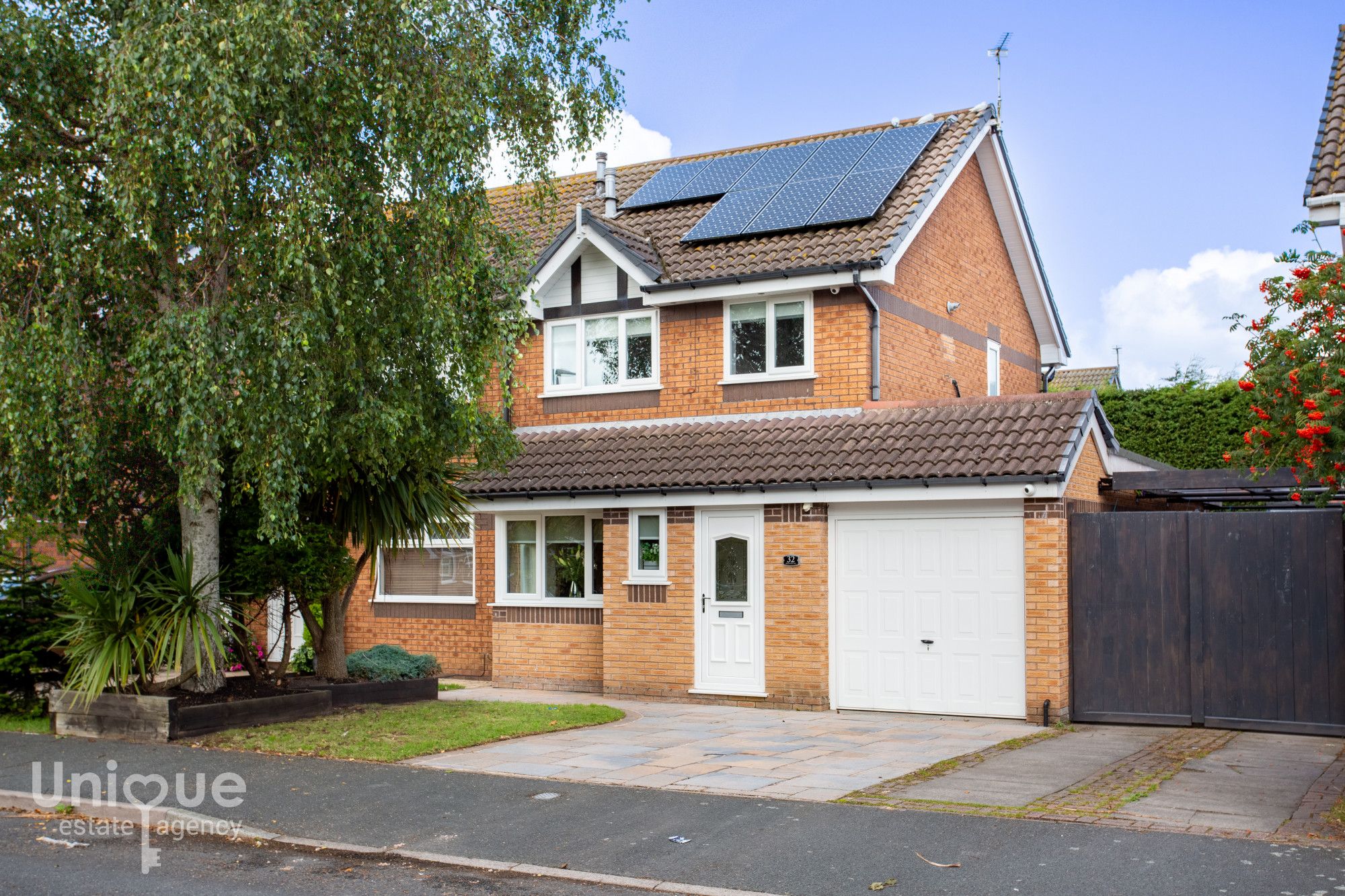 3 bed semidetached house for sale in Rowntree Avenue, Fleetwood FY7