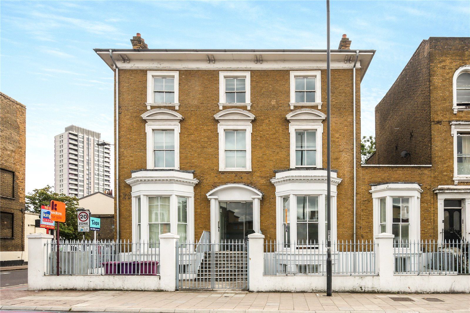 2 bed flat for sale in Bow Road, Bow, London E3 Zoopla