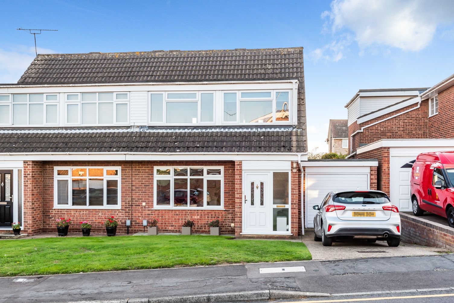 3 bed semidetached house for sale in Cranleigh Drive, Swanley BR8 Zoopla
