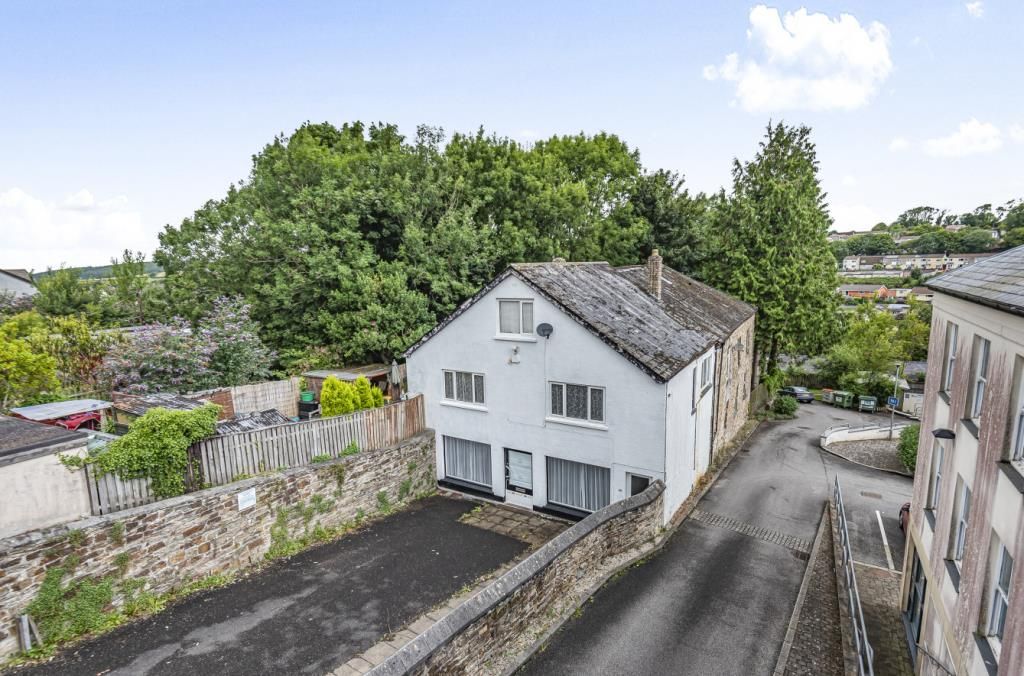 7 bed detached house for sale in Fore Street, Bodmin, Cornwall PL31