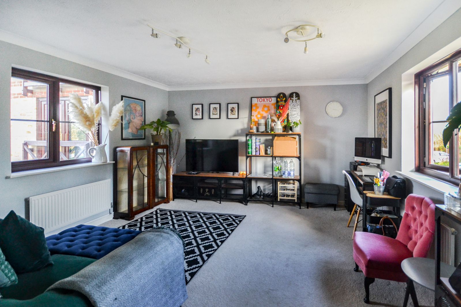 2 bed flat to rent in Lawrence Moorings, Sheering Mill Lane