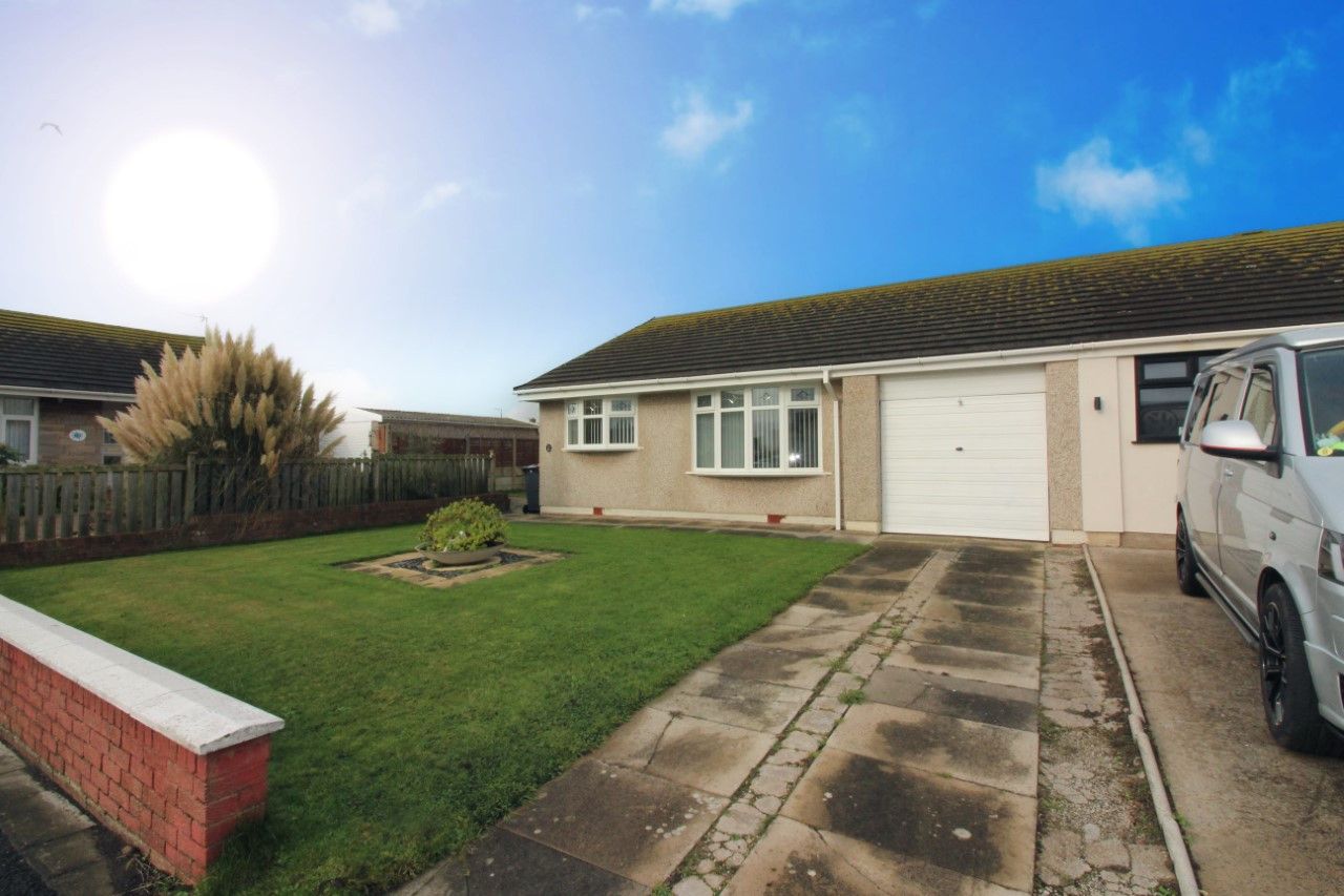 3 bed bungalow for sale in Yew Court, Fleetwood FY7 Zoopla