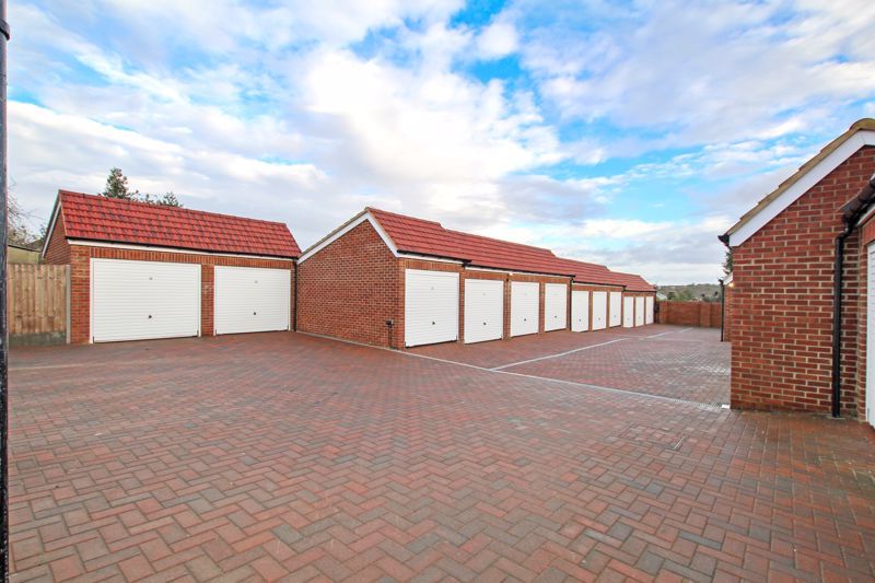 2 bed for sale in Oakfield Lane, Dartford DA1 Zoopla