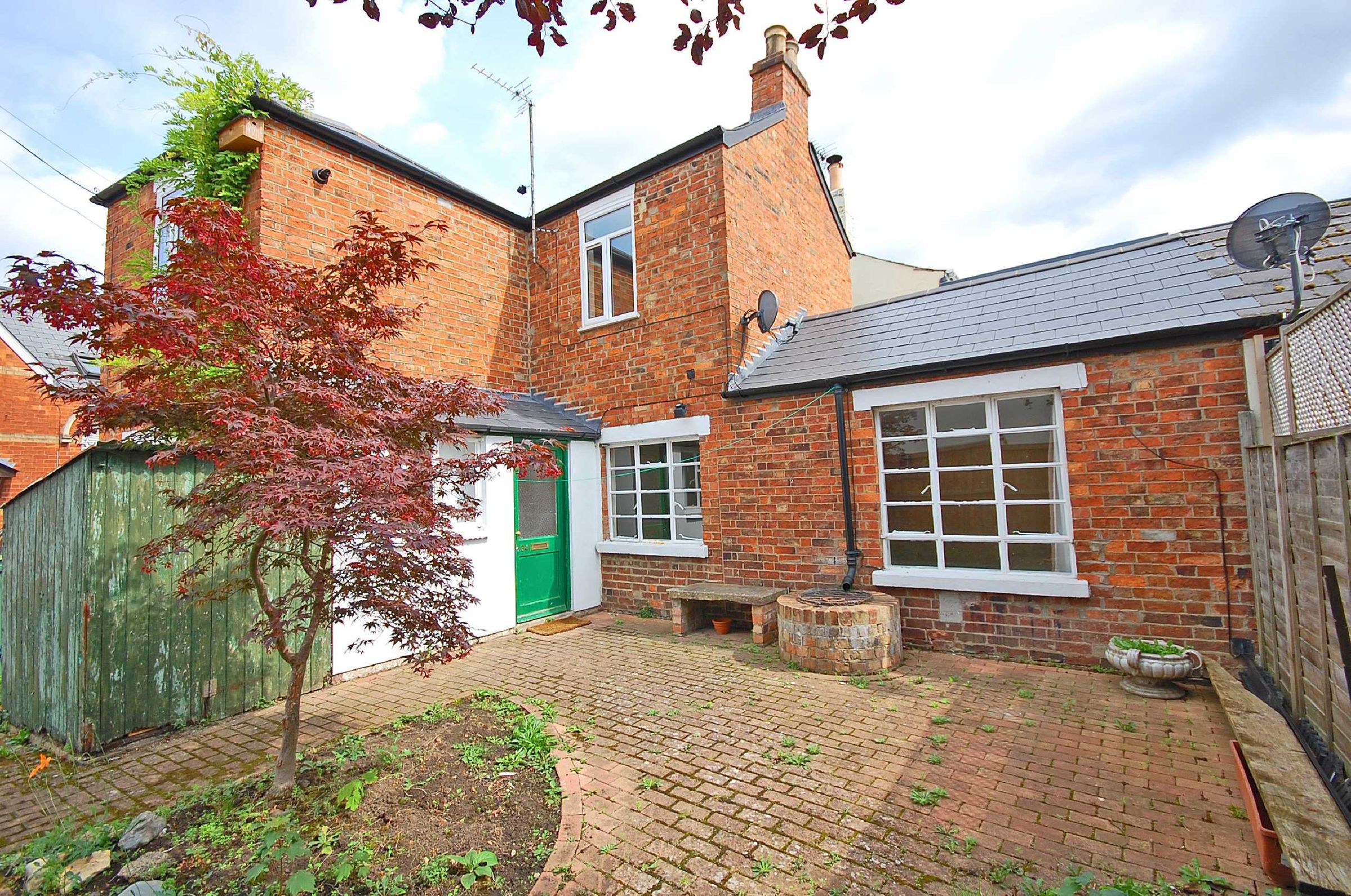 3 bed semidetached house for sale in Ryeworth Road, Charlton Kings