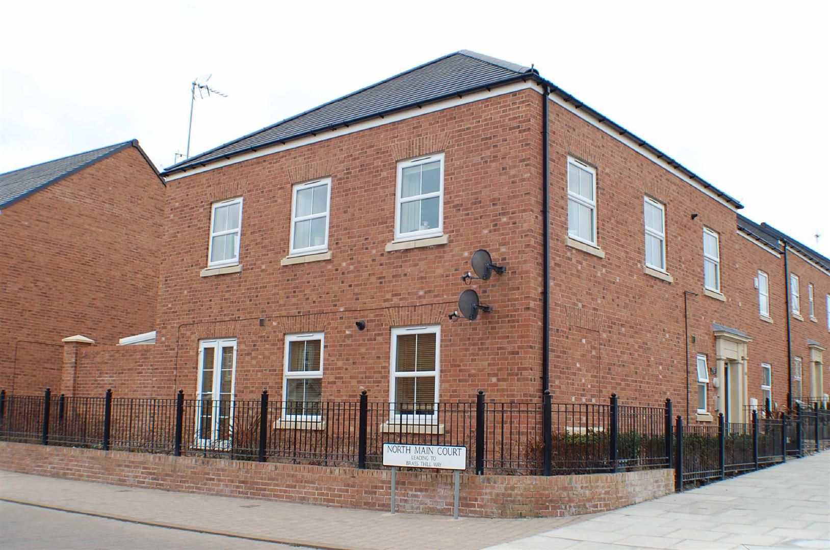 1 bed flat to rent in Sea Way, Westoe Crown, South Shields NE33 Zoopla