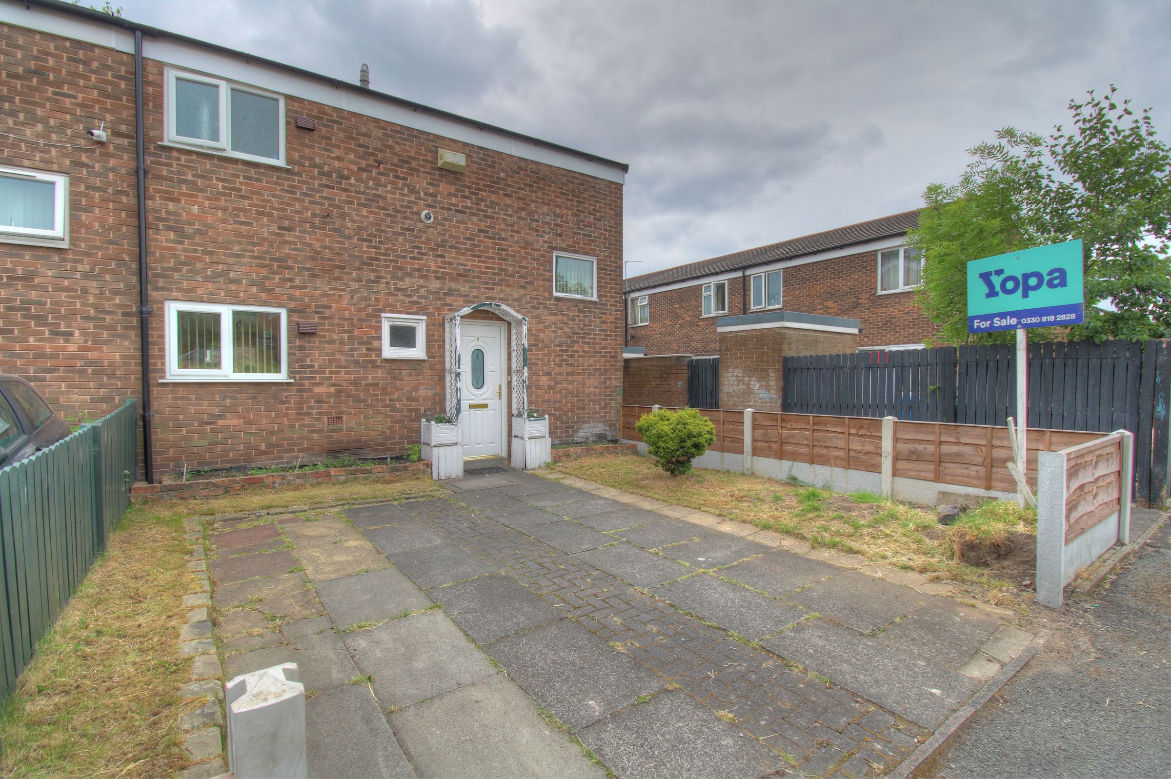 Dinnington Drive, Manchester M8  