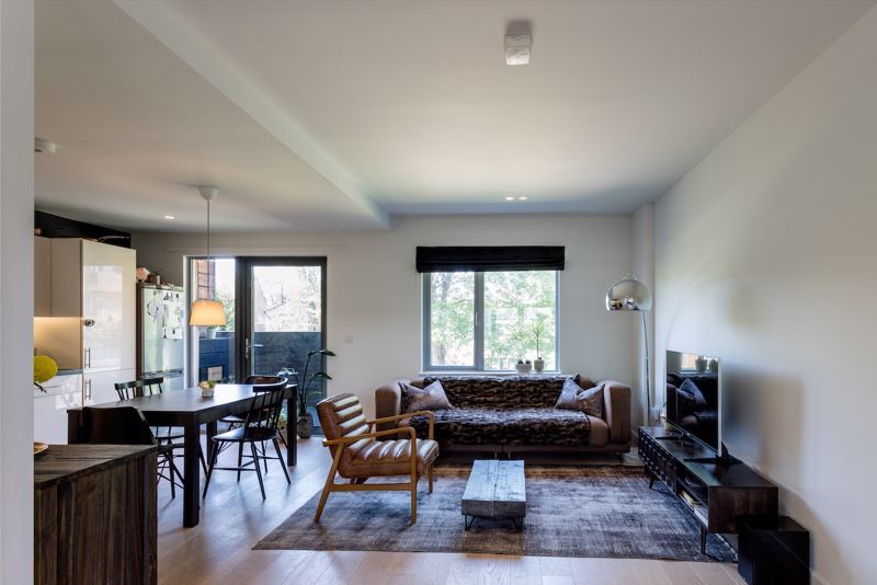 Dragonfly Close, London E13  