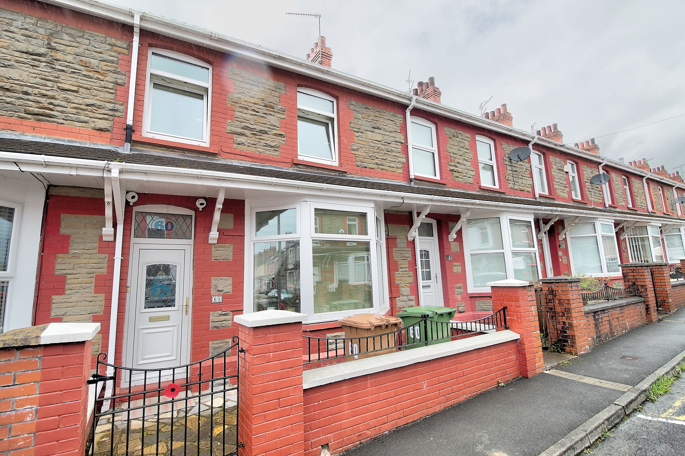 3 bed terraced house for sale in William Street, Blackwood NP12 Zoopla