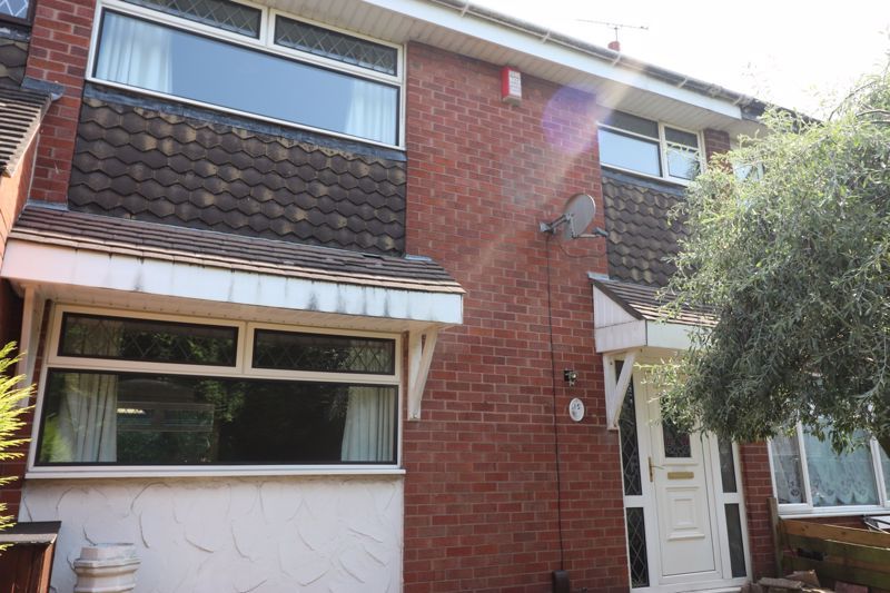 3 bed town house for sale in Gilbert Close, Kidsgrove, StokeOnTrent