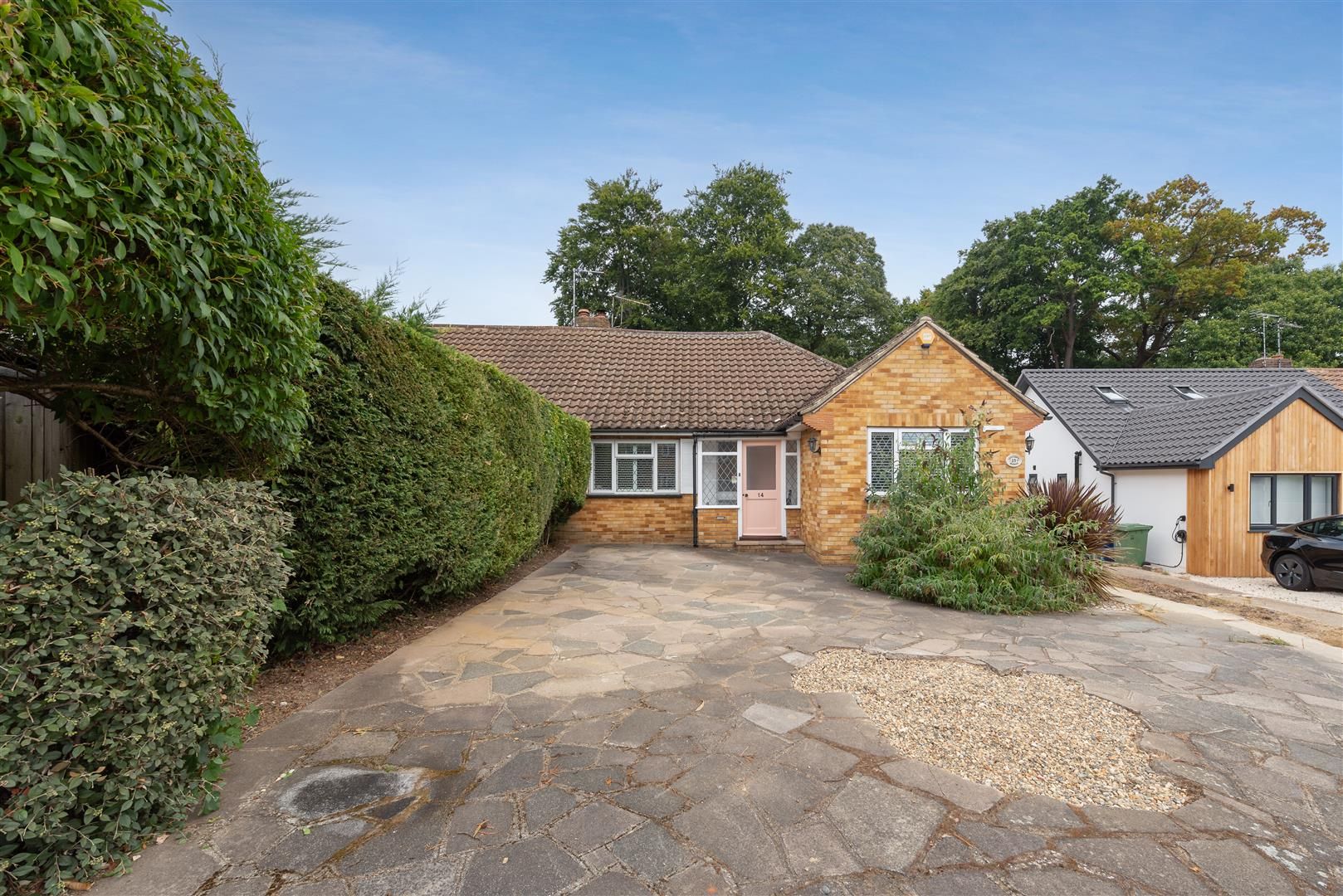 4 bed semidetached bungalow for sale in Wentworth Avenue, Ascot SL5