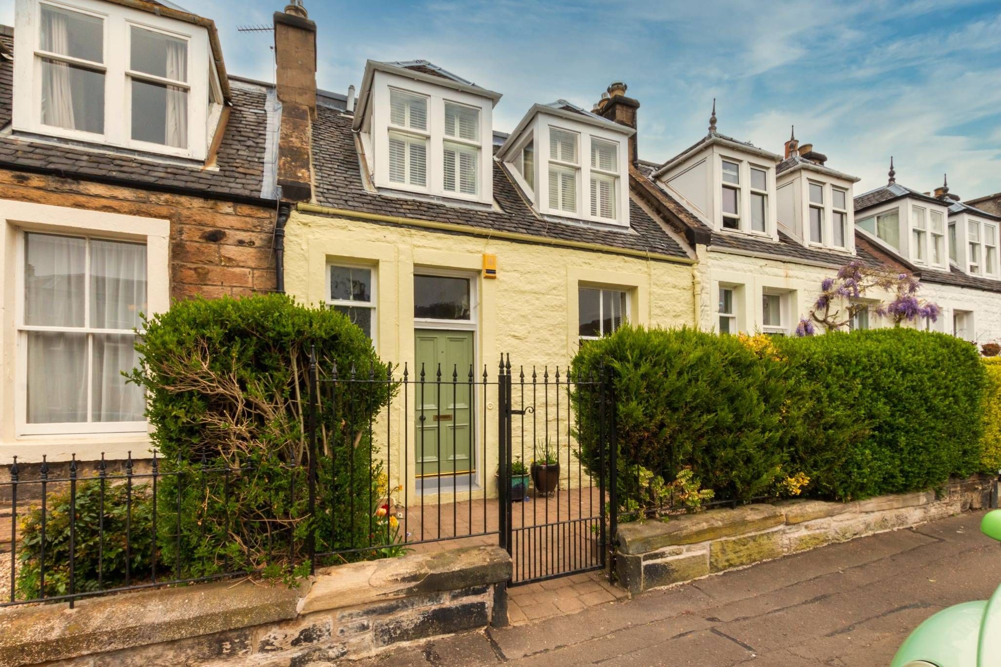 Hampton Place, Coates, Edinburgh EH12