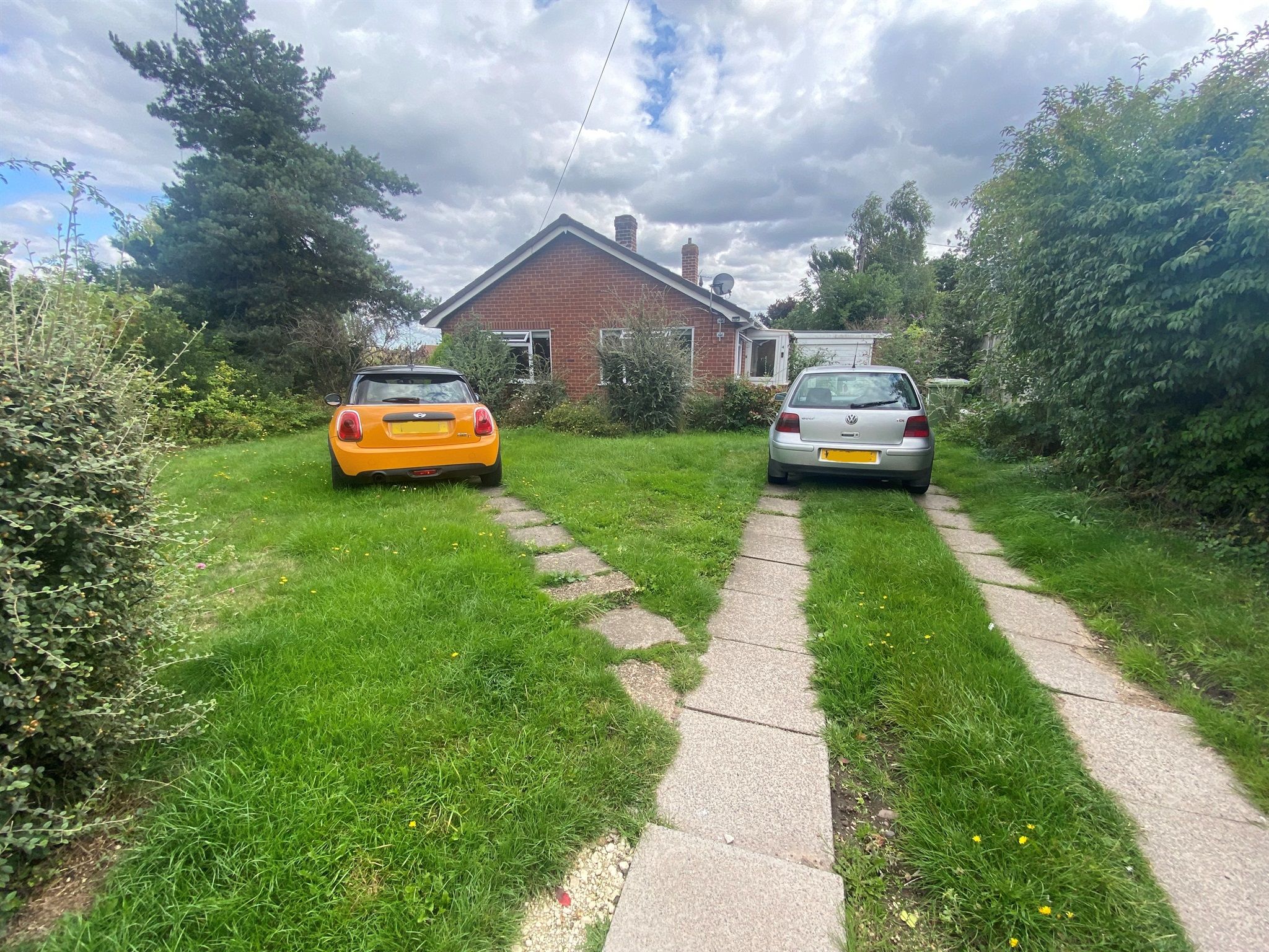 3 bed detached bungalow for sale in The Green, Elston, Newark NG23 Zoopla