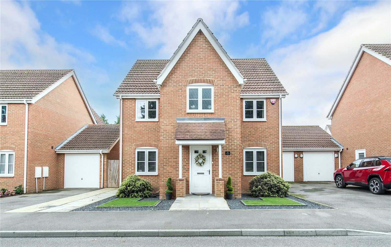 4 bed detached house for sale in Cranford Close, Rainham, Kent ME8 Zoopla