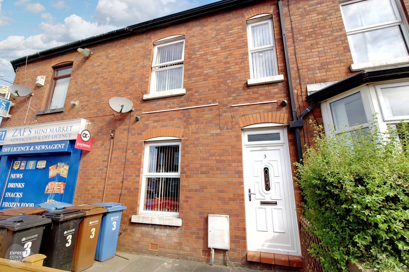2 bed terraced house for sale in Carrington Road, Stockport SK1 Zoopla